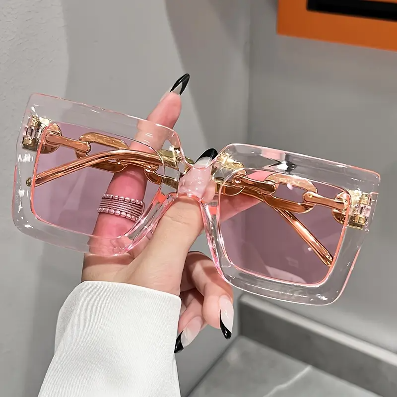 WOMEN GLASSES