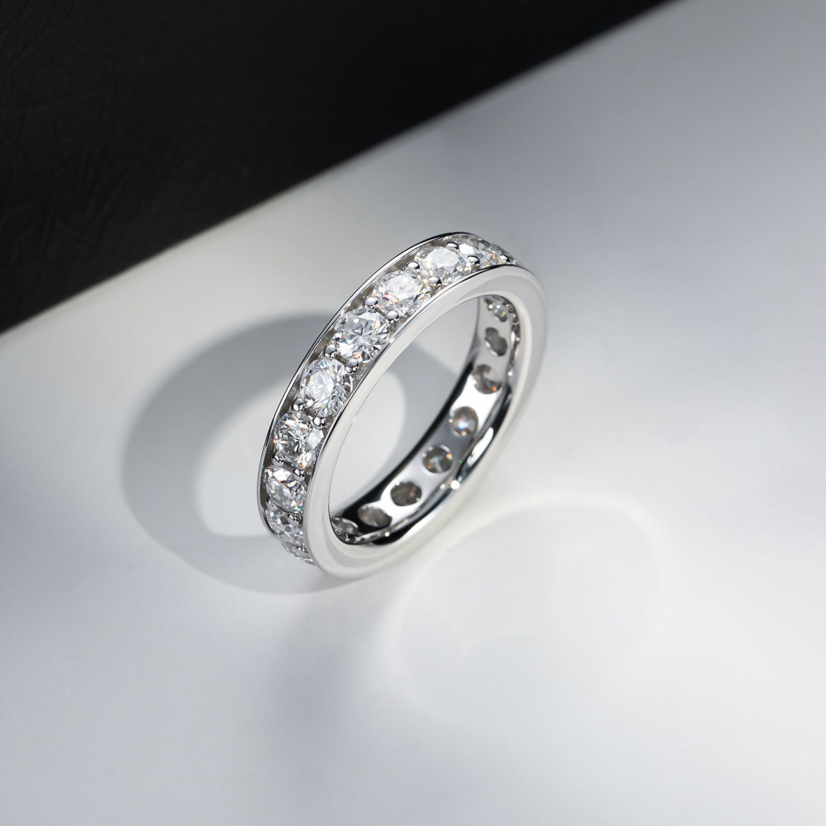 Moissanite Ring Women's S925 Sterling Silver Plated Single Row Diamond Ring