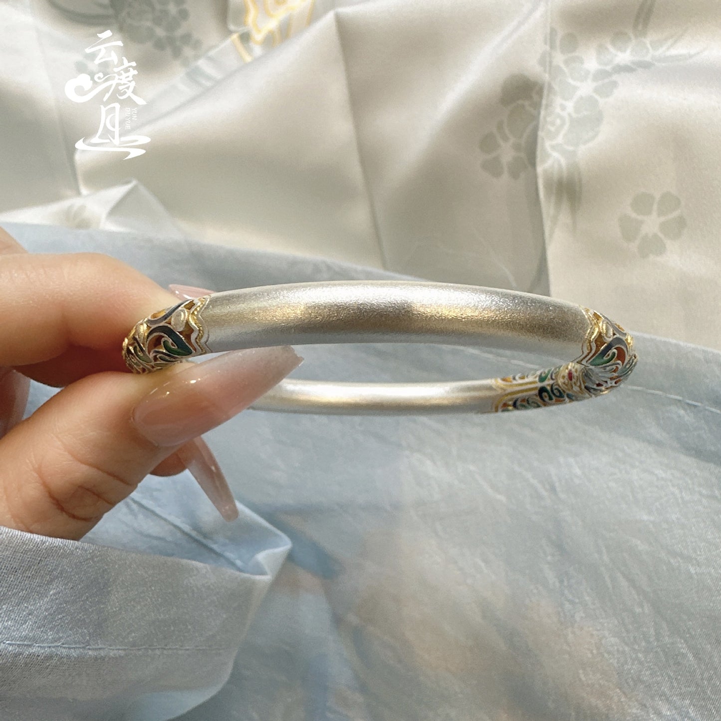 S999 Sterling Silver Enamel Scroll Pattern Gold-Painted Bracelet For Women, Chinese Traditional Style, Fixed Bangle, All-Match Jewelry
